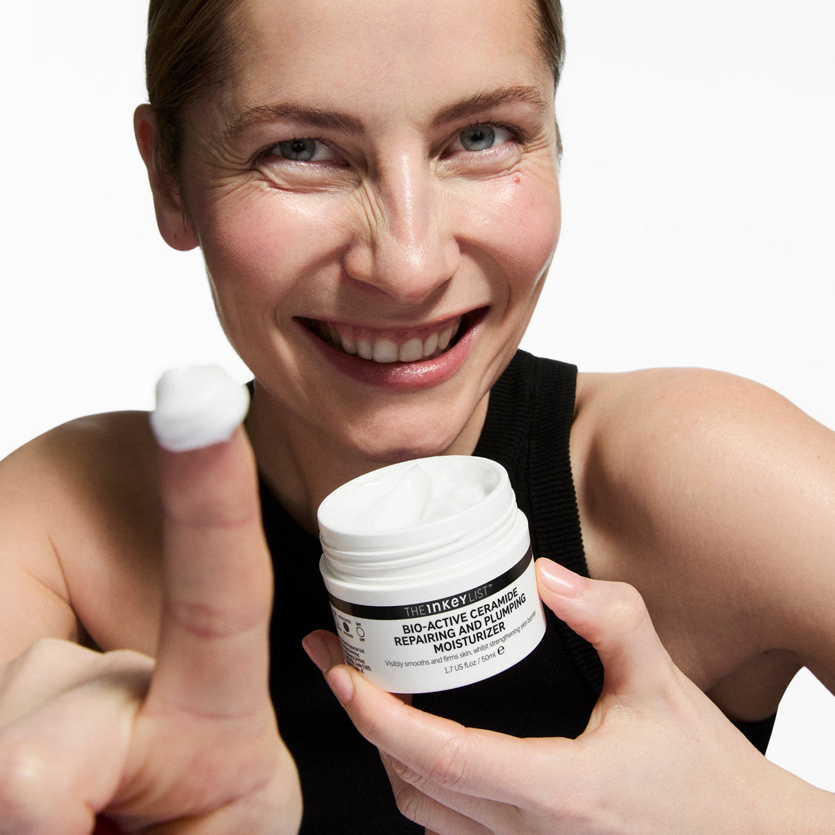 bio-active-ceramide-moisturizer-z0 Bio-Active_Model_2000x2000_7b381857-d412-4a9c-beec-0c29b7cc157b.jpg