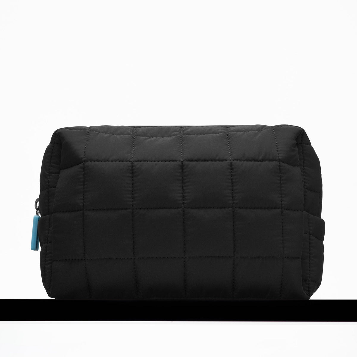 the-inkey-list-washbag-r5 washbag-hydration-04.jpg